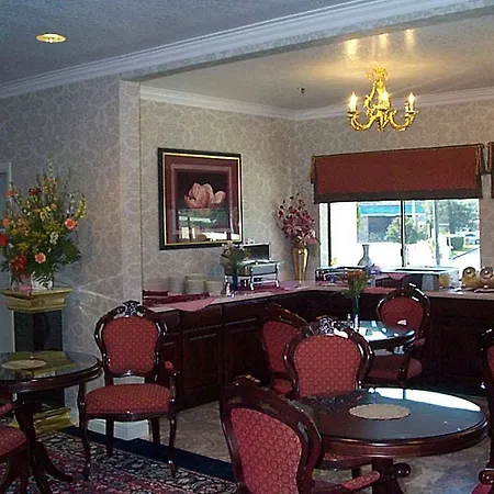 Carlyle Hotel 