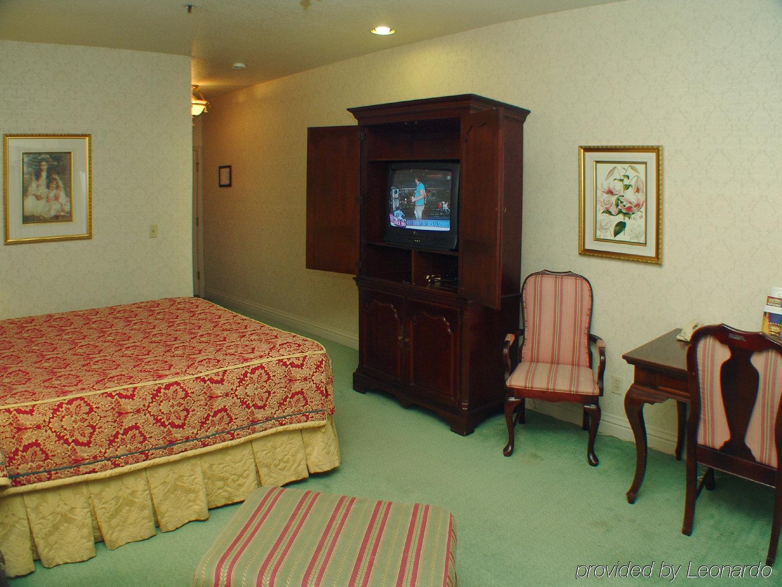 Carlyle Hotel
